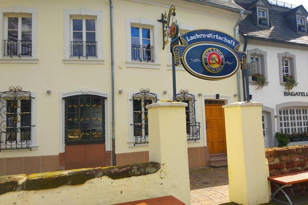 Pearl Studio Apart - King Bed - Netflix - Projector - Fast Wi-Fi Trier Exterior foto